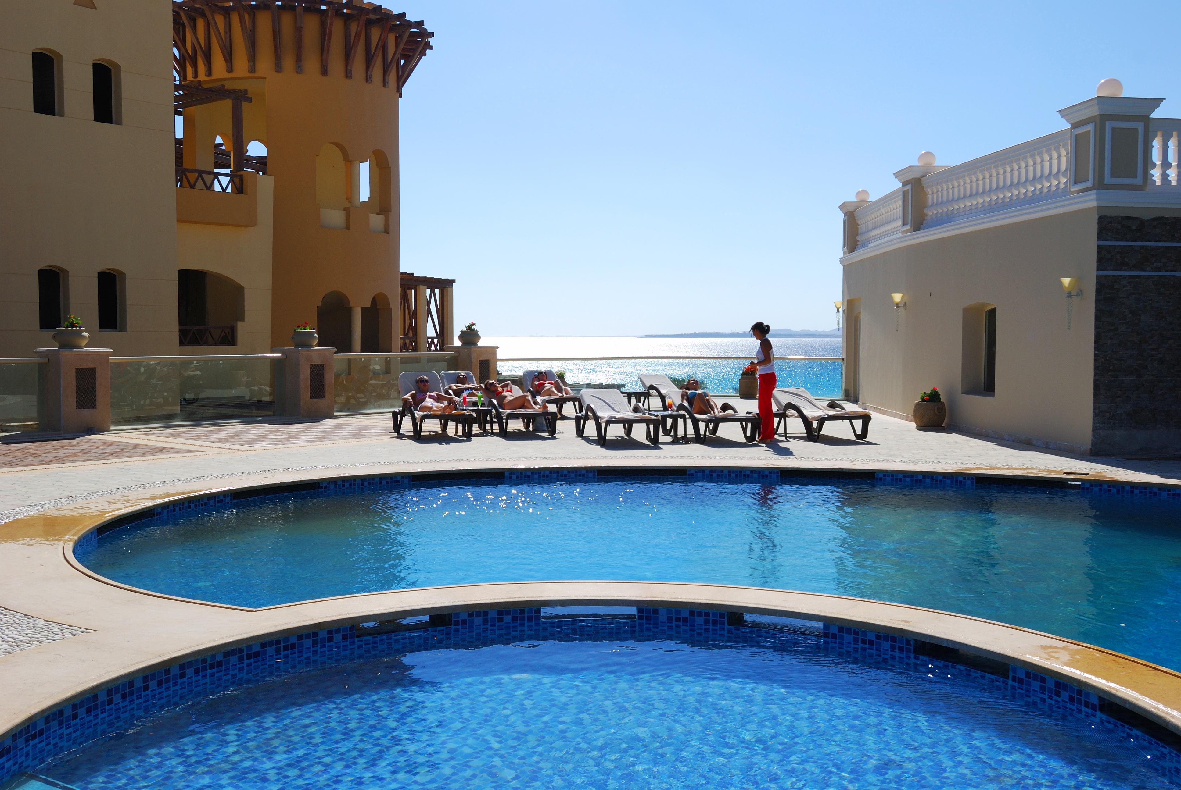 Kaisol Romance Resort Sahl Hasheesh - Adults Only Hurghada Exterior foto The pool at the Kempinski Hotel Soma Bay