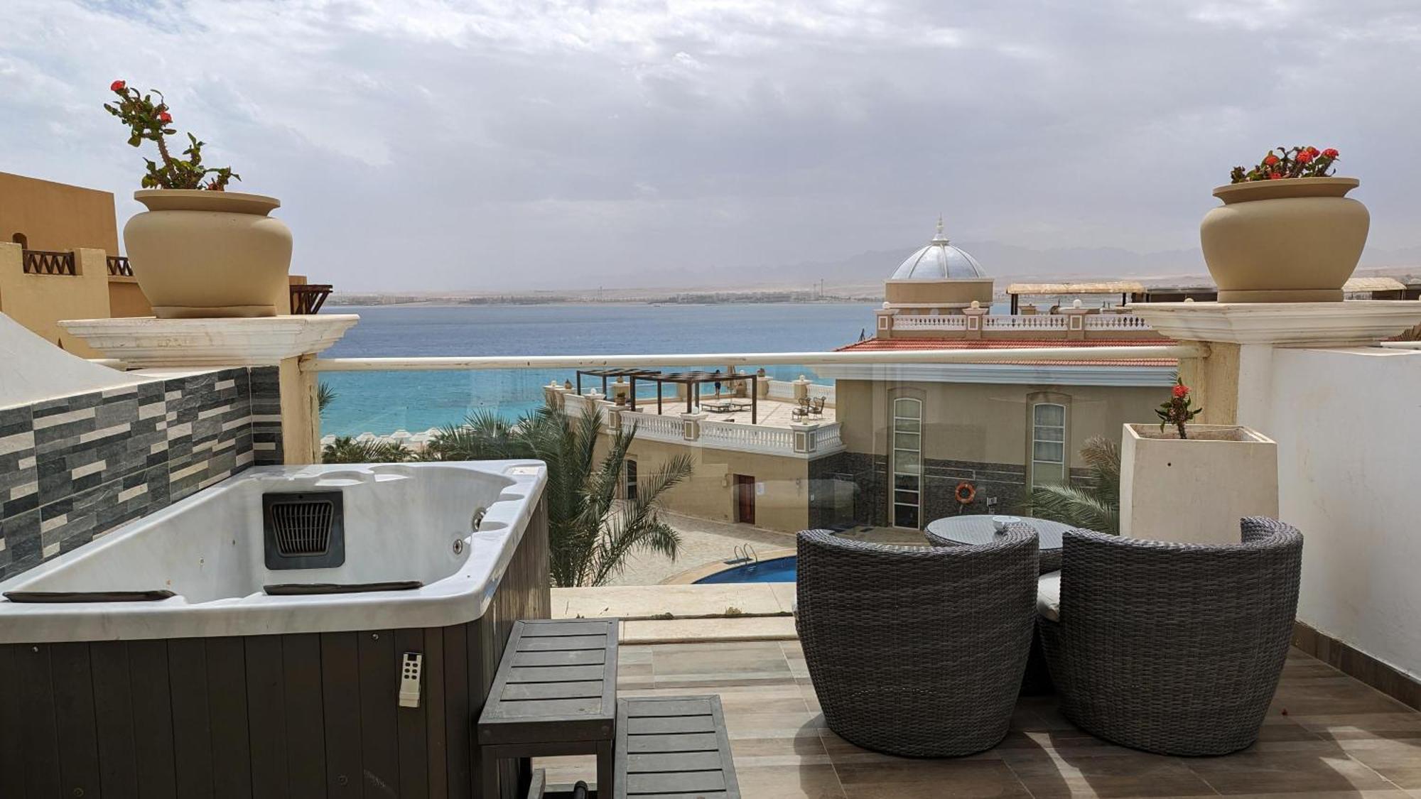Kaisol Romance Resort Sahl Hasheesh - Adults Only Hurghada Exterior foto View from the rooftop